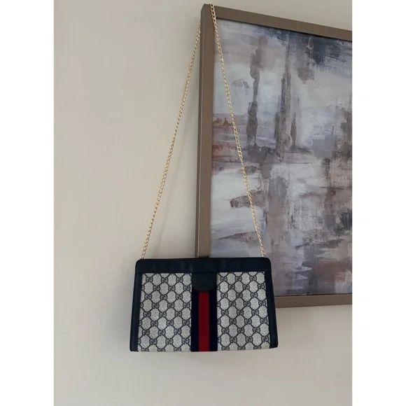 Authentic Vintage Gucci Web Monogram Canvas Black Leather Velcro Chain Clutch - Picture 11 of 11